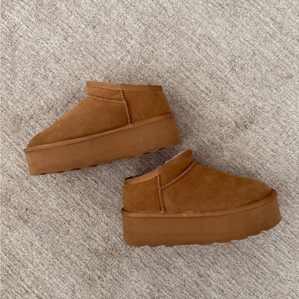 Platform Slip on Ankle Boots in Chestnut